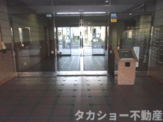 【エントランス】 | 清潔なエントランスです
