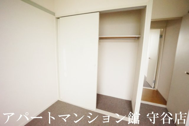 レオパレス吉春の収納