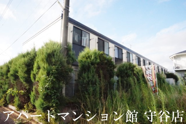 レオパレス吉春の外観