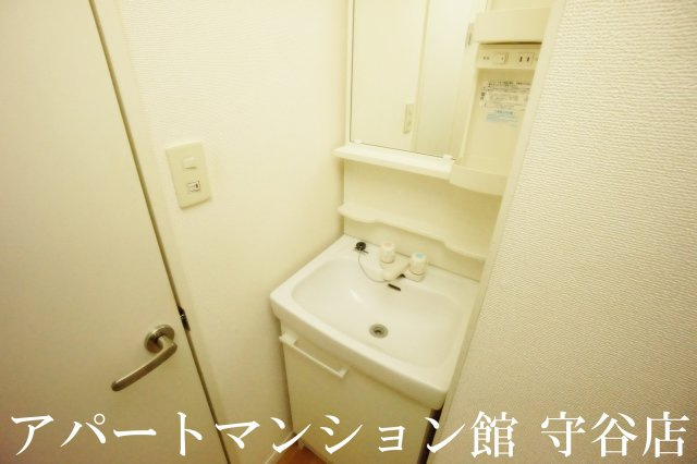 レオパレス吉春の独立洗面台|画像7
