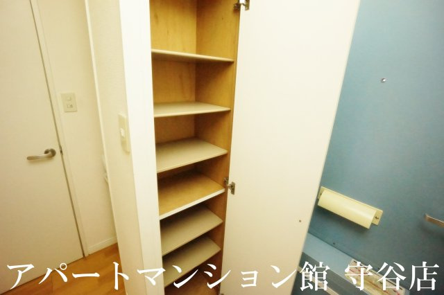 レオパレス吉春の収納