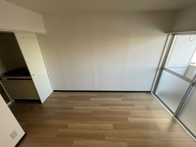 仲介手数料0円！！第28プロスパー上社の居間・リビング