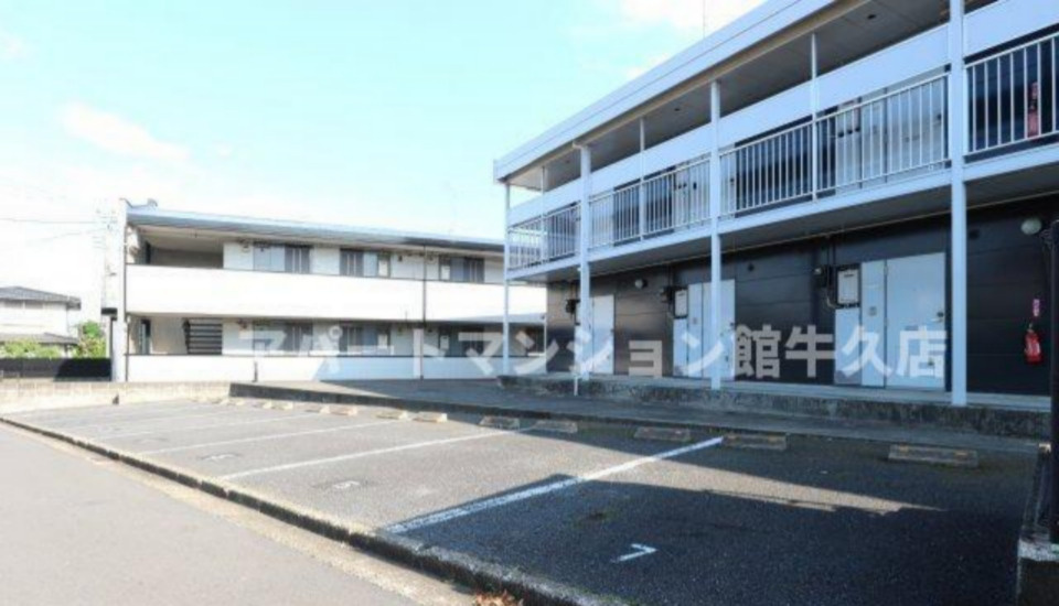 レオパレスさくらの駐車場|画像6