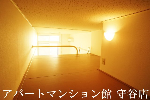 レオパレストレジャーズの寝室