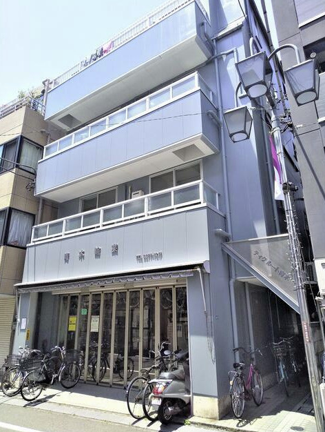 テイクルート青木の外観