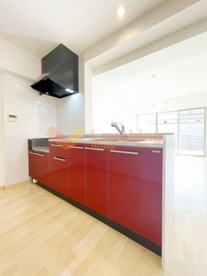 【キッチン】 | リ・エミネンス | キッチンでお料理をお楽しみください