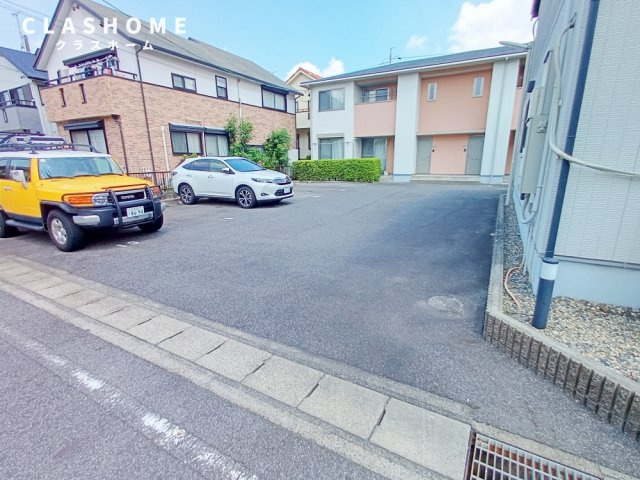 トルテュシャトーB　　　刈谷市の賃貸ならクラスホーム刈谷店の駐車場