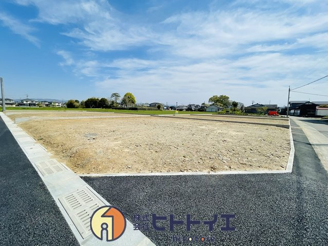 南馬場５区画分譲地の外観