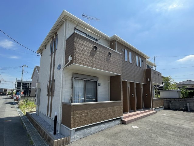 クローバーの外観