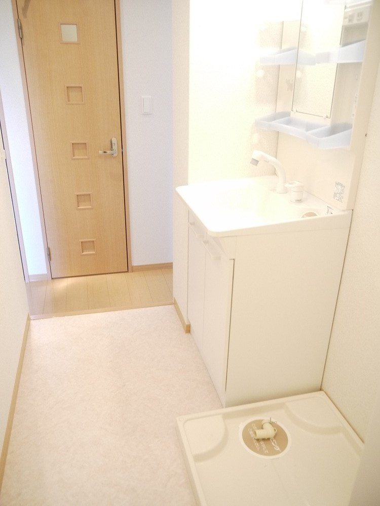 Ｐｌａｉｒｅ　Bの洗面所