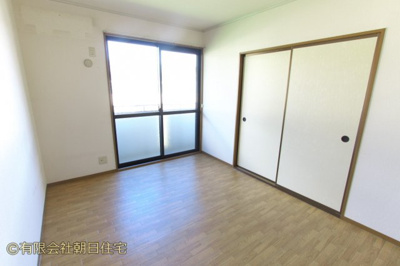 【洋室】 | ハイカムールやよい