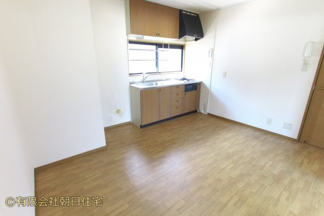 ハイカムールやよいの居間・リビング