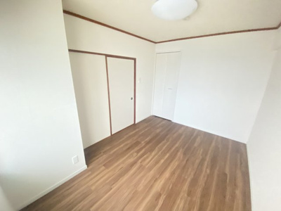 【洋室】 | 南ハイツ