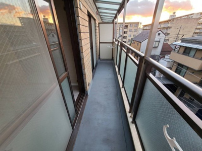 【バルコニー】 | フローライト豊里１