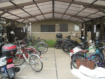 【その他】 | フローライト豊里１ | 屋根のあるバイク、自転車置き場です