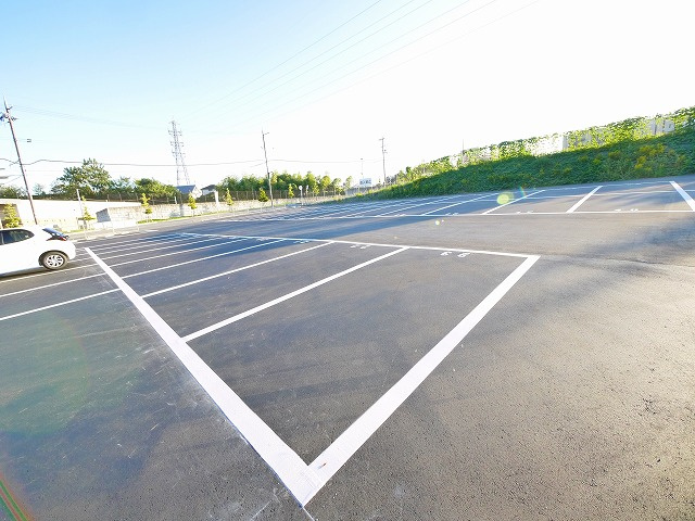 医療センター東モータープールの駐車場