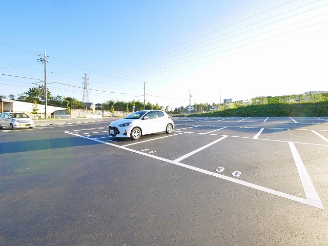 医療センター東モータープールの駐車場