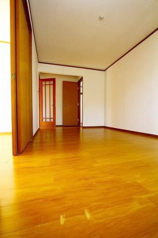 フロールパティオの居間・リビング