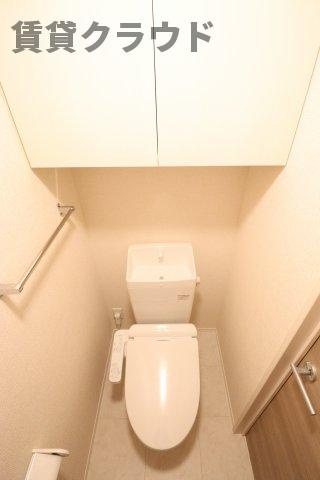 プチクールおゆみ野のトイレ|広くて明るい寝室