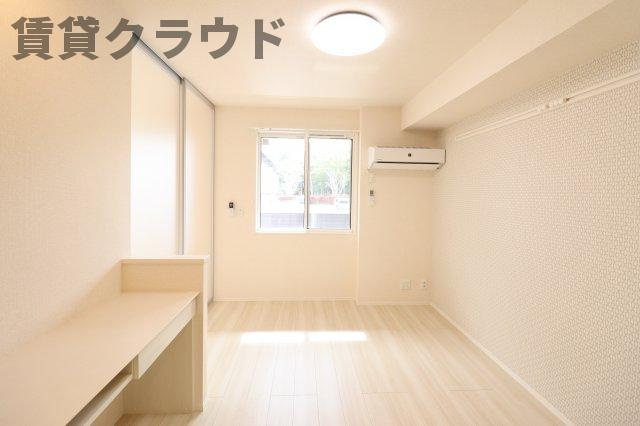 プチクールおゆみ野の洋室|明るい洋室です