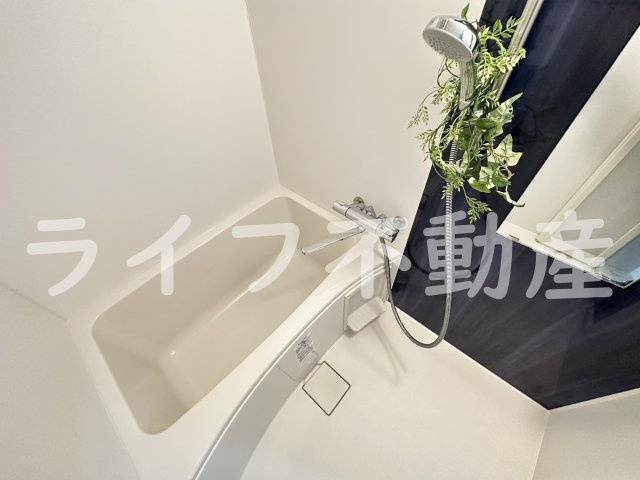 あんしん＋衣摺08-7002の浴室|きれいなお風呂です