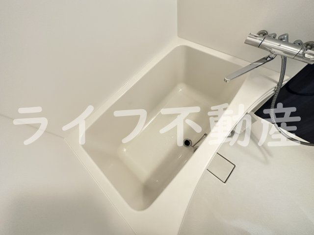 あんしん＋衣摺08-7002の浴室|きれいなお風呂です