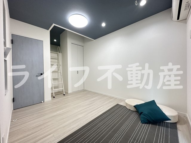 あんしん＋衣摺08-7002の寝室|落ち着いて過ごせるお部屋なので、寝室にいかがでしょうか