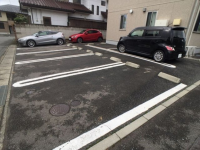 【駐車場】 | ア・プリオリ