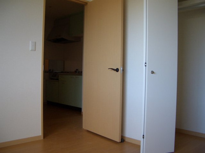 【内装】 | クレセント18