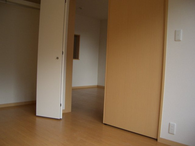 【内装】 | クレセント18