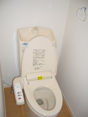 【トイレ】 | クレセント18