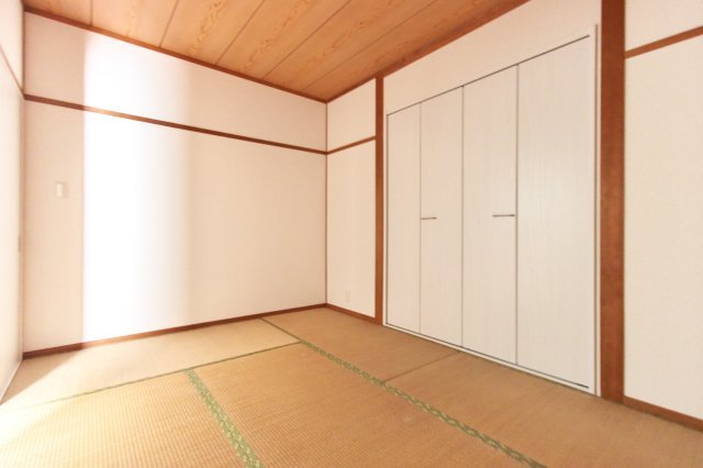 シャンテーヌの和室