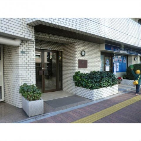 【エントランス】