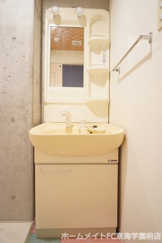 熊本市中央区水前寺５丁目の賃貸マンションの洗面所