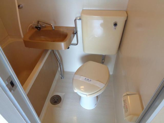 レーヴ小若江のトイレ