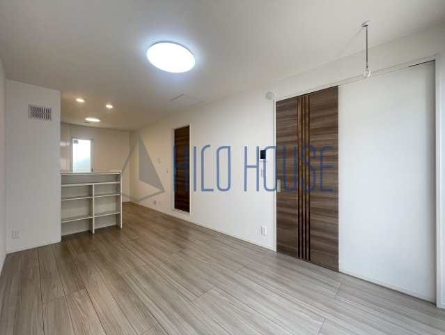 リバーサイド神明の居間・リビング