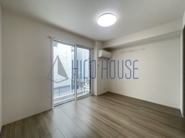 リバーサイド神明の寝室