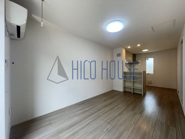 リバーサイド神明の居間・リビング