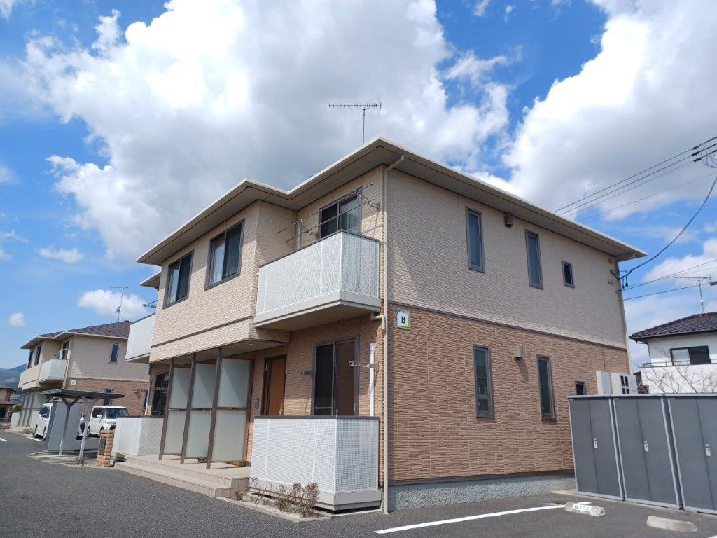 シャーメゾン西殿Bの外観