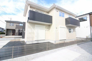【外観】 | 【4号棟】約19帖の広々としたLDKの4LDK新築住宅☆