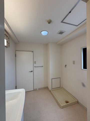 【洗面所】 | 赤門前扇屋ビル | 【赤門前扇屋ビル】