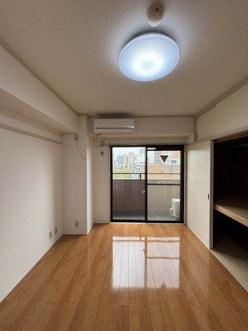 【洋室】 | 赤門前扇屋ビル | 【赤門前扇屋ビル】
