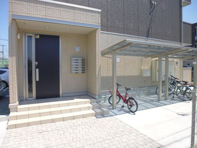 ソレイユ硯のエントランス
