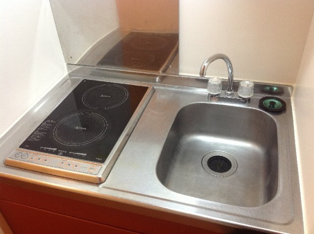 レオパレスあさひのキッチン|電気コンロ　2口