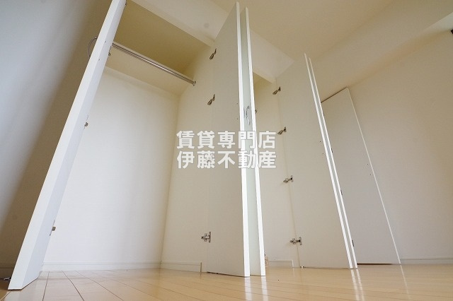 サムティレジデンス名城公園の収納