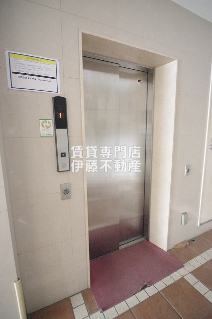 サムティレジデンス名城公園のロビー