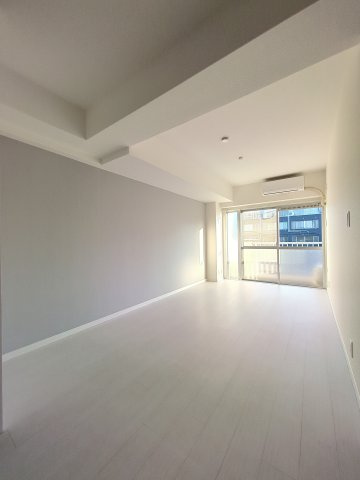 大谷マンションの居間・リビング
