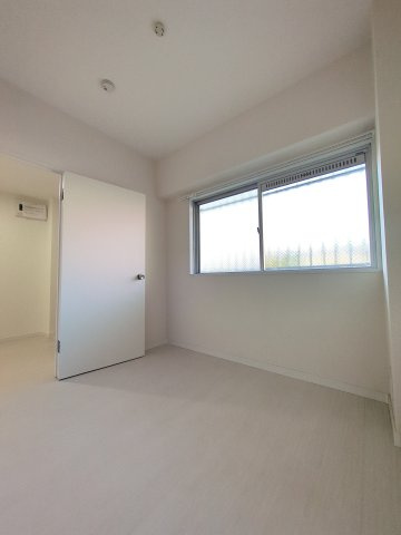 大谷マンションの寝室