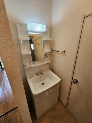 セジュールマミAの洗面所