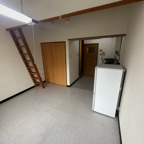 ハイツレイメイの内装